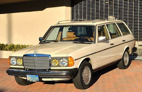 1985 mercedes 300td turbo diesel wagon only 157 k miles great condition ca car
