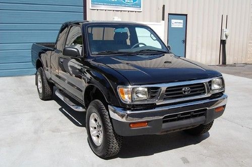 Warranty 1996 toyota tacoma extended cab lx 4wd 5 speed manual truck 96 4x4 awd