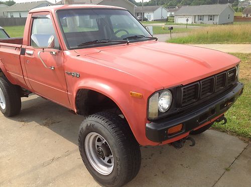 Diesel 1979 toyota pickup sr5 4wd