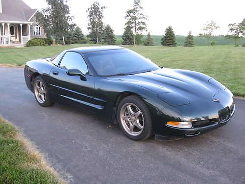 2000 Chevrolet Corvette V8, Rust Free, 29 MPG, Near Perfect, 6 Speed, No Reserve, image 2