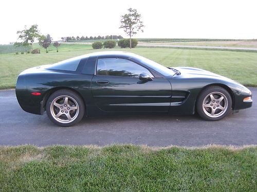 2000 Chevrolet Corvette V8, Rust Free, 29 MPG, Near Perfect, 6 Speed, No Reserve, image 3