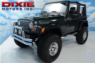 X 04 jeep wrangler soft top lifted 37 inch tires 22k miles call 615..516..8183 l