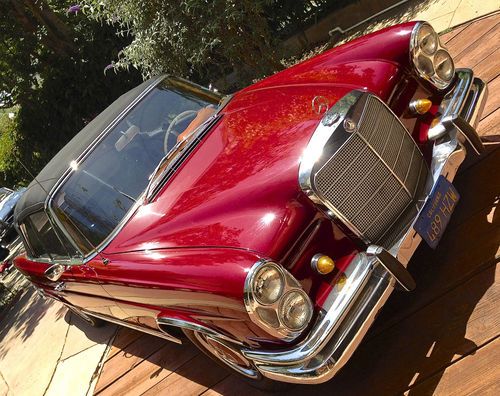 Purchase used 1964 Red Mercedes-Benz 220SE Fintail ...