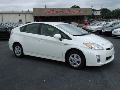 One owner local trade hybrid 51 to 48 mpg epa rated prius ii keyless entry cloth