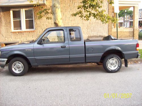 1993 ford ranger  ext cab..well maintained