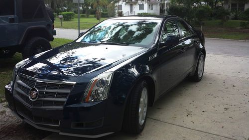 2008 cadillac cts sedan 3.6l v6   fun to drive manual 6 speed great condition