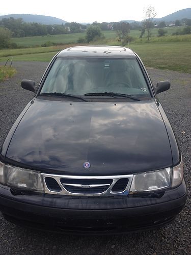 1999 saab 9-3 base hatchback 2-door 2.0l