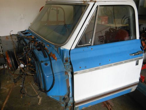 72 chevy c10 rare factory a/c  complete truck  project short bed