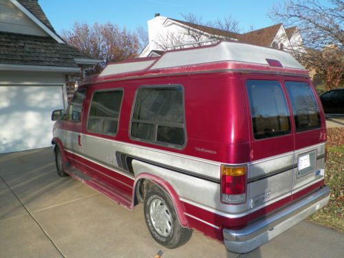 1992 Ford E150 Econoline HiTop Conversion Van - Runs Great! Only 130K Miles, image 9