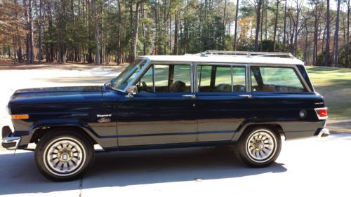 1983 jeep wagoneer limited.