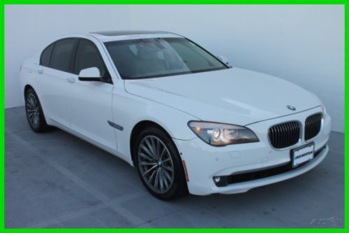 2011 bmw 750i with 4.4l turbo v8 nav/ roof/ back up camera/ clean car fax