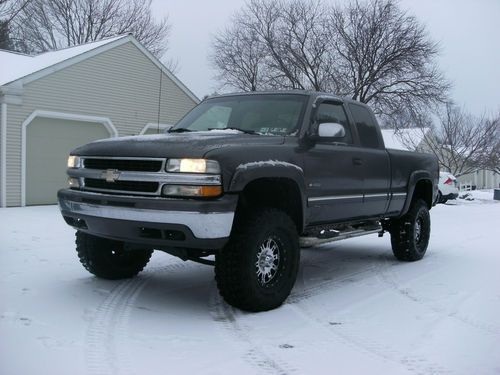 2001 chevrolet silverado 1500 ls - 6.0 swap, lifted, 4x4, shortbed