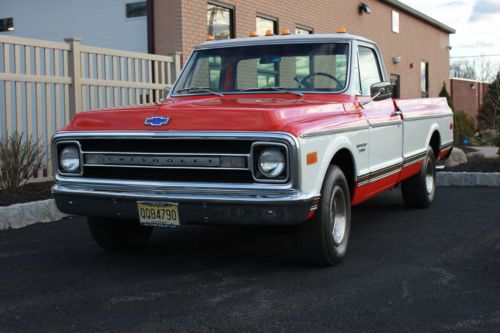 1969 chevy c10 pick-up truck