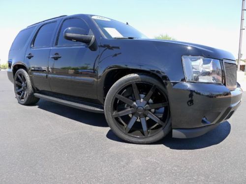 2007 chevrolet chevy tahoe ltz 4x4 lowered 24&#034; wheels captains chairs~low miles!