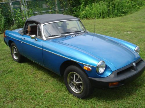 1975 mgb roadster