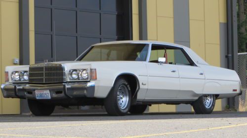 1977 chrysler newport 4 door hardtop 400 #2 car excellent! like new yorker