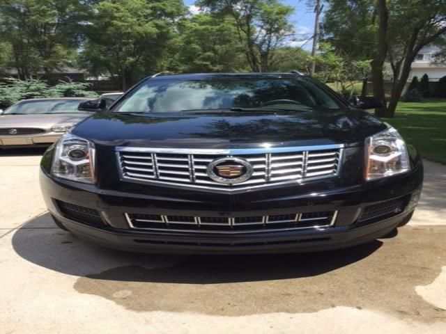 Cadillac: srx luxury