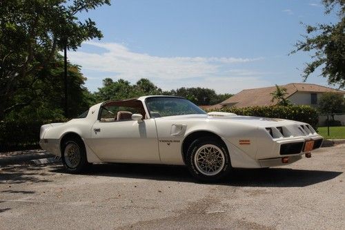 &gt;&gt;*1979 pontiac trans am*&lt;&lt;