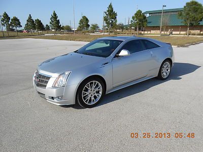 2011 cadillac cts 2dr. coupe premium collection navigation sunroof