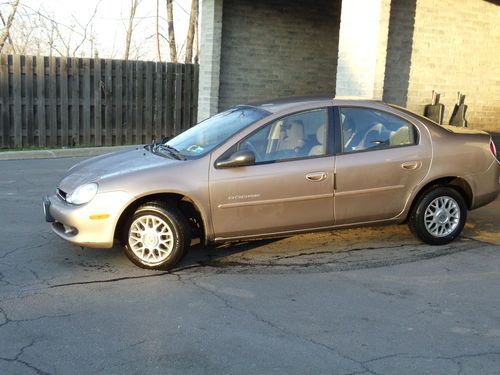 2000 dodge neon high line sedan 4-door 2.0l