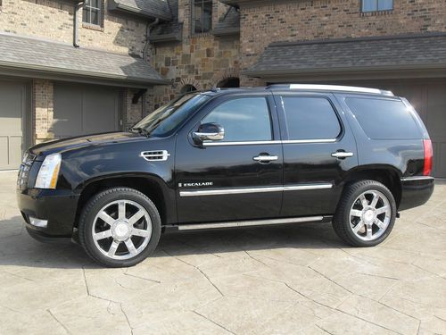 2007 cadillac escalade base sport utility 4-door 6.2l nfl celebrity owned