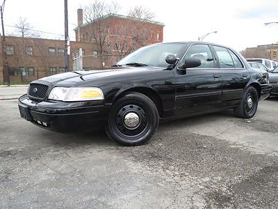 Black p71 103k hwy miles former county sheriff car pw pl cruise nice