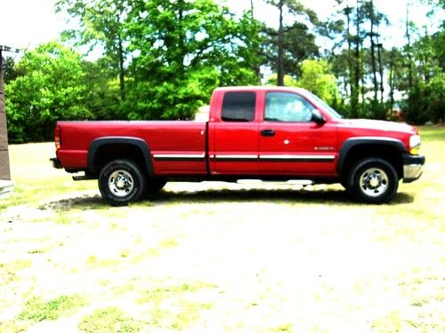 2001 chevy silverado ls 2500 hd   6.0l vortec,  extended cab &amp; bedliner