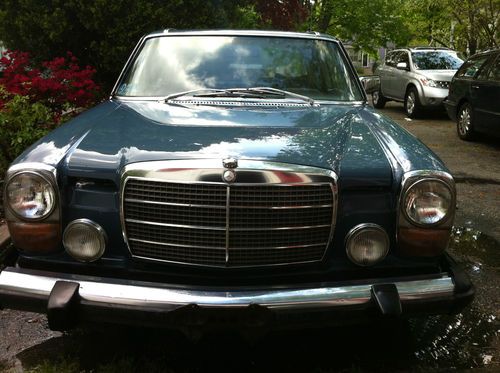 1975 mercedes benz /8 w114 coupe 280c clear title will sell internationally