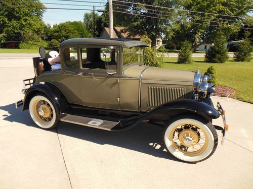 1930 ford model a coupe with rumble seat ( no reserve )