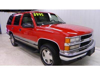 We finance/ship, 4x4, cold a/c, lt, leather, very clean, 5.7l v8, lots of room!
