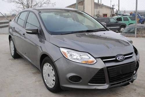 2013 ford focus 2.0l damaged salvage only 2k miles runs! loaded like new!!!