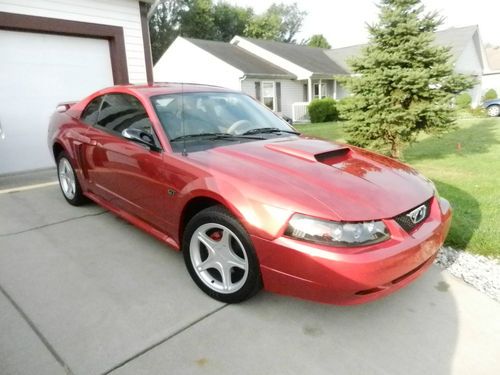 2002 ford mustang gt 4.6 red 87,400 miles one family owned car clean carfax