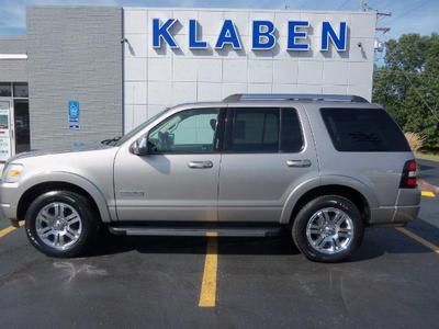2008 explorer limited clean 4x4,sunroof,seating for 7,leather