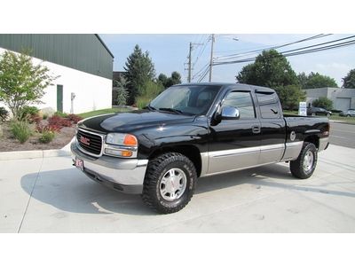 Nice truck!4x4   sle   z71 off road!power seats! just serviced!  no reserve! 02