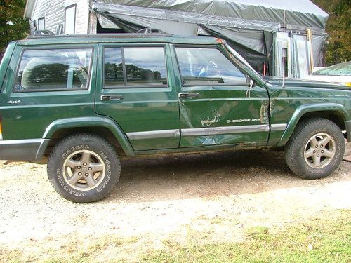 Buy used 2001 Jeep Cherokee Sport Utility 4-Door 4.0L ...