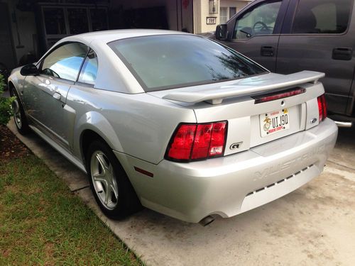 2002 ford mustang gt coupe 2-door 4.6l