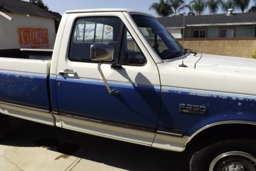 Buy used 1990 Ford F-250 XLT Lariat Standard Cab Pickup 2 ...