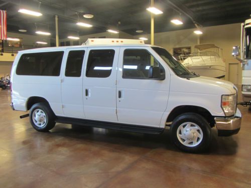 2009 ford e150 passenger van no reserve! ready to use, lease return no reserve!