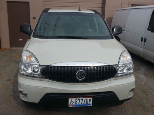 2006 buick rendezvous in near mint condition