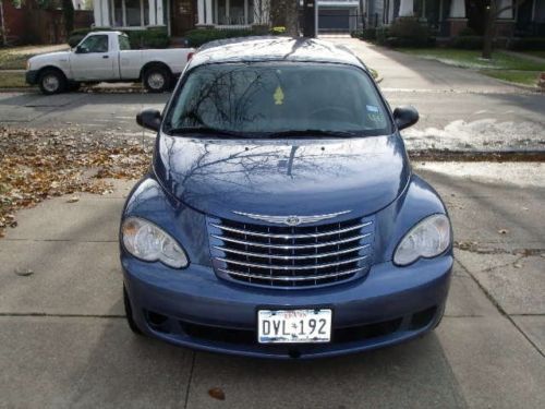 2007 chrysler pt cruiser in very good conditions !!no reserve!!