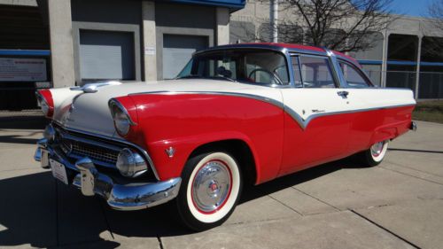 1955 ford crown victoria.....torch red / snowshoe white !!