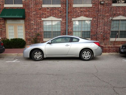 2009 nissan altima 2.5s coupe silver keyless great mpg