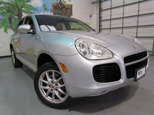 2004 porsche cayenne turbo,silver,51k only,navigation,clean carfax,low miles !!!