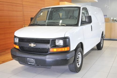 Very clean low mile cargo van good options bulkhead v8 automatic