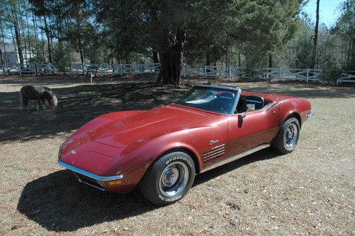 1970 corvette convertible 4-speed low actual miles cranberry red/black top xc