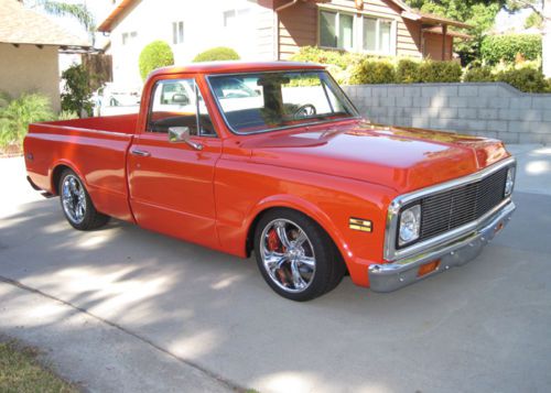 1971 chevy c-10 short bed pick-up truck