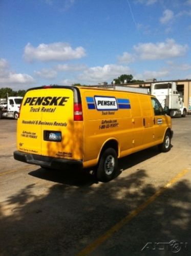 Penske Used Trucks - unit # 598510 - 2010 GMC Savana 3500, image 3