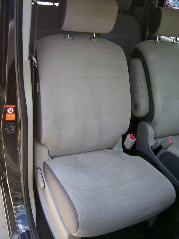 2009 nissan cube 1.8