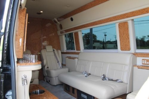 Luxury executive limo  diesel  with bathroom