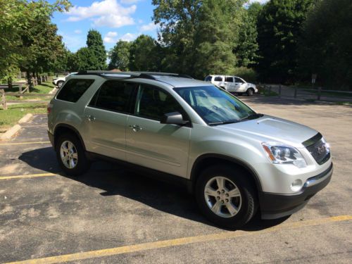 Gmc Acadia Lease >> Purchase used 2012 GMC Acadia SUV is silver with charcoal ... Gmc Acadia Lease >> Purchase used 2012 GMC Acadia SUV is silver with charcoal ...